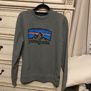 Small Patagonia sweatshirt